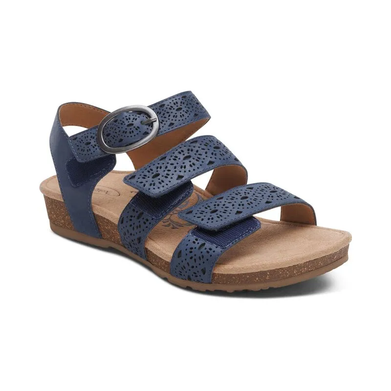 AETREX LILLY NAVY CUTOUT