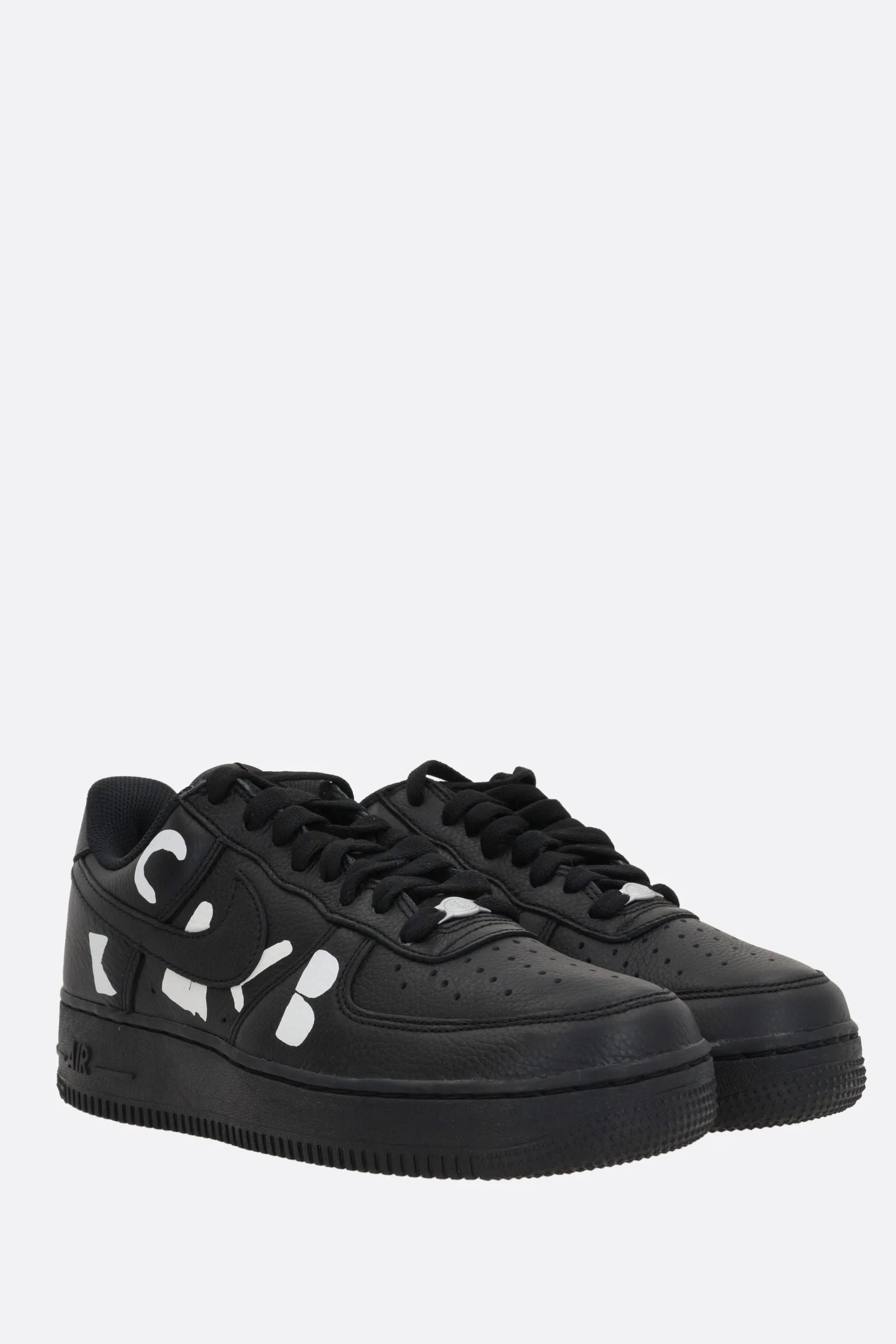 Air Force 1 sneakers in grainy leather