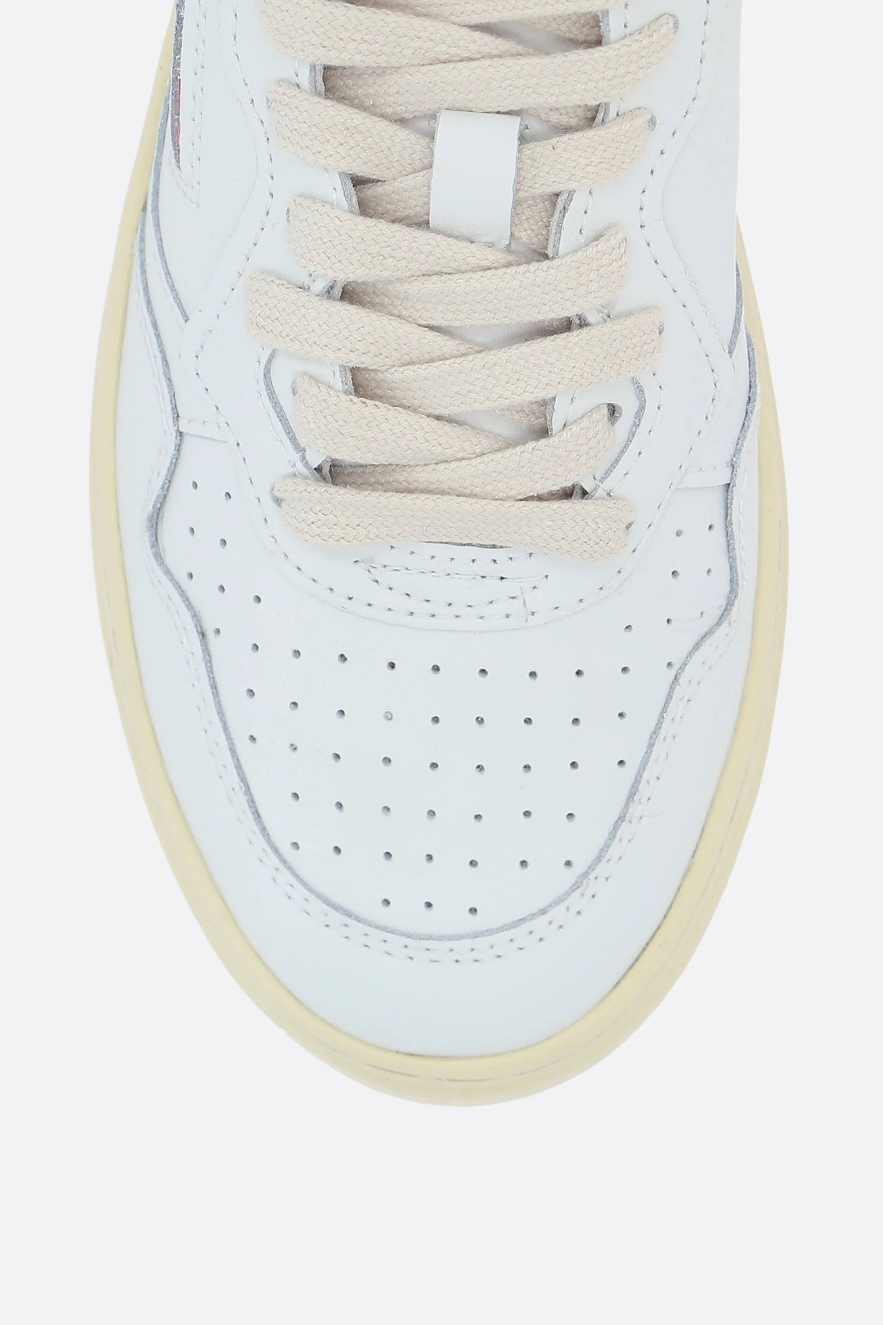 Autry Medalist smooth leather sneakers