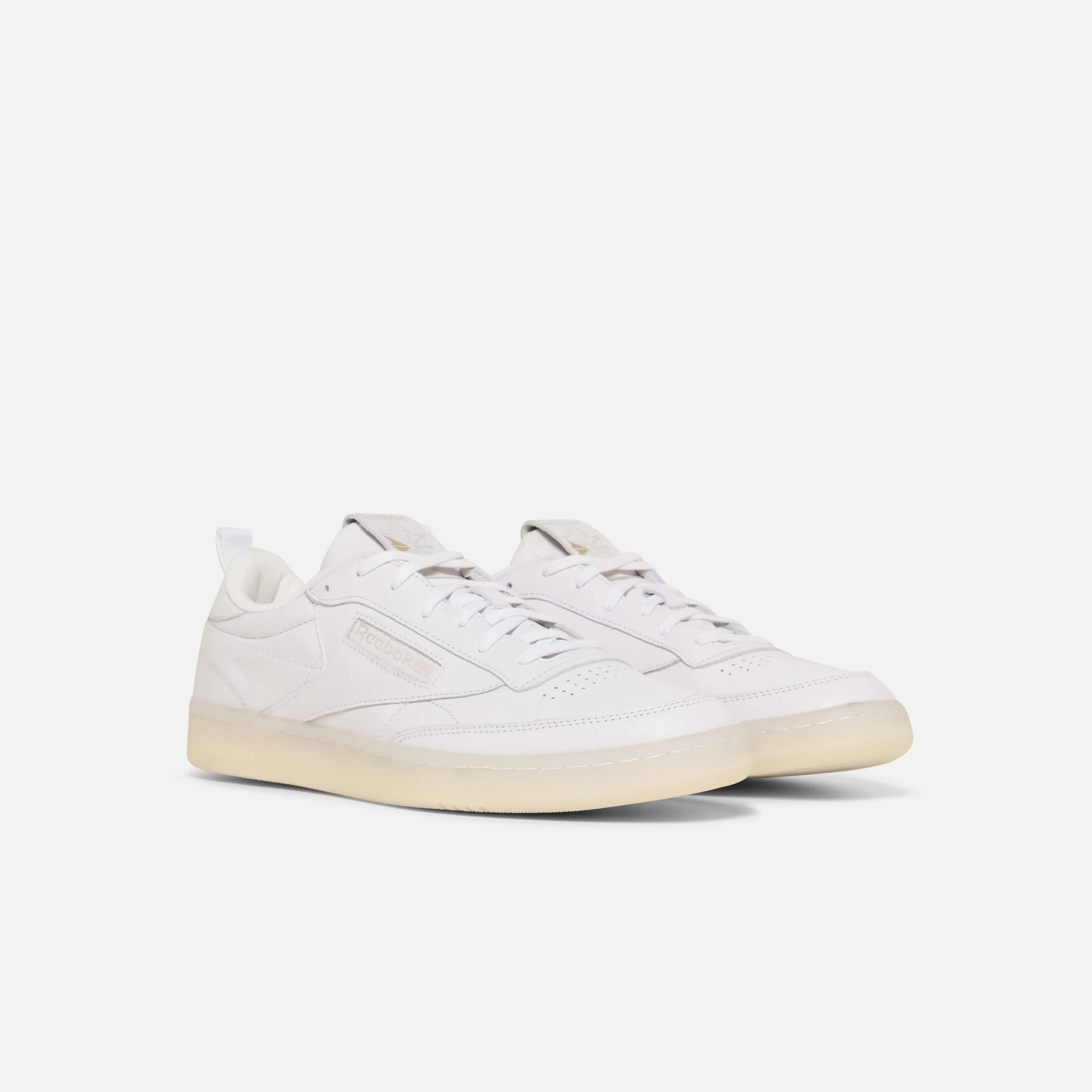 Club C 85 Pl White/Gold Met/Pure Grey