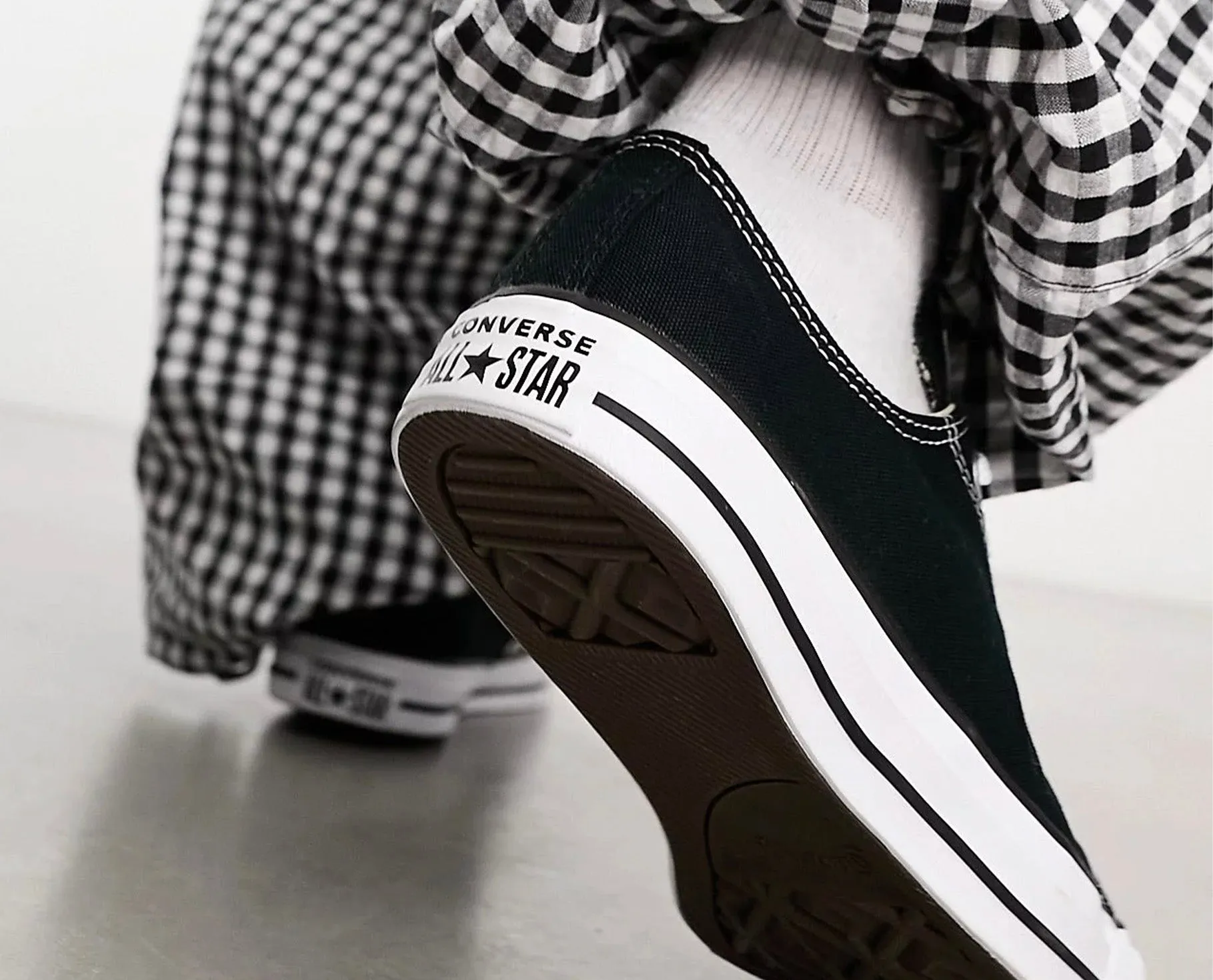 Converse Unisex Chuck Taylor Black Low