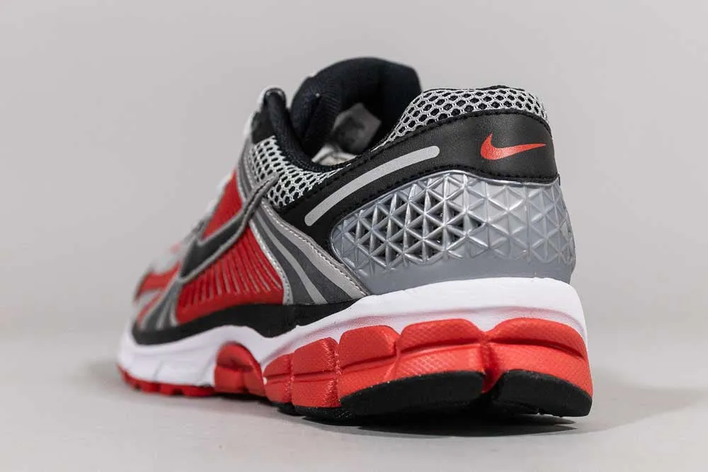 Nike Zoom Vomero 5 'Metallic Silver and University Red'