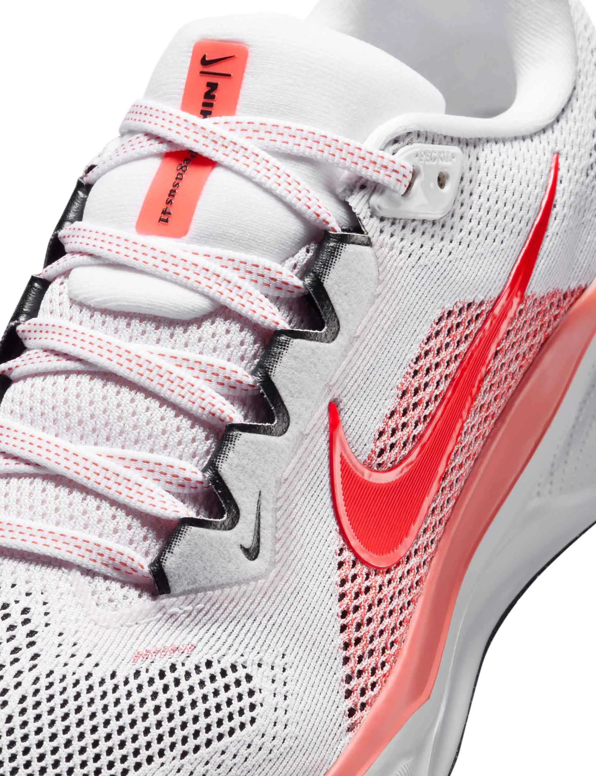 Pegasus 41 Shoes - White/Bright Crimson/Magic Ember/Black