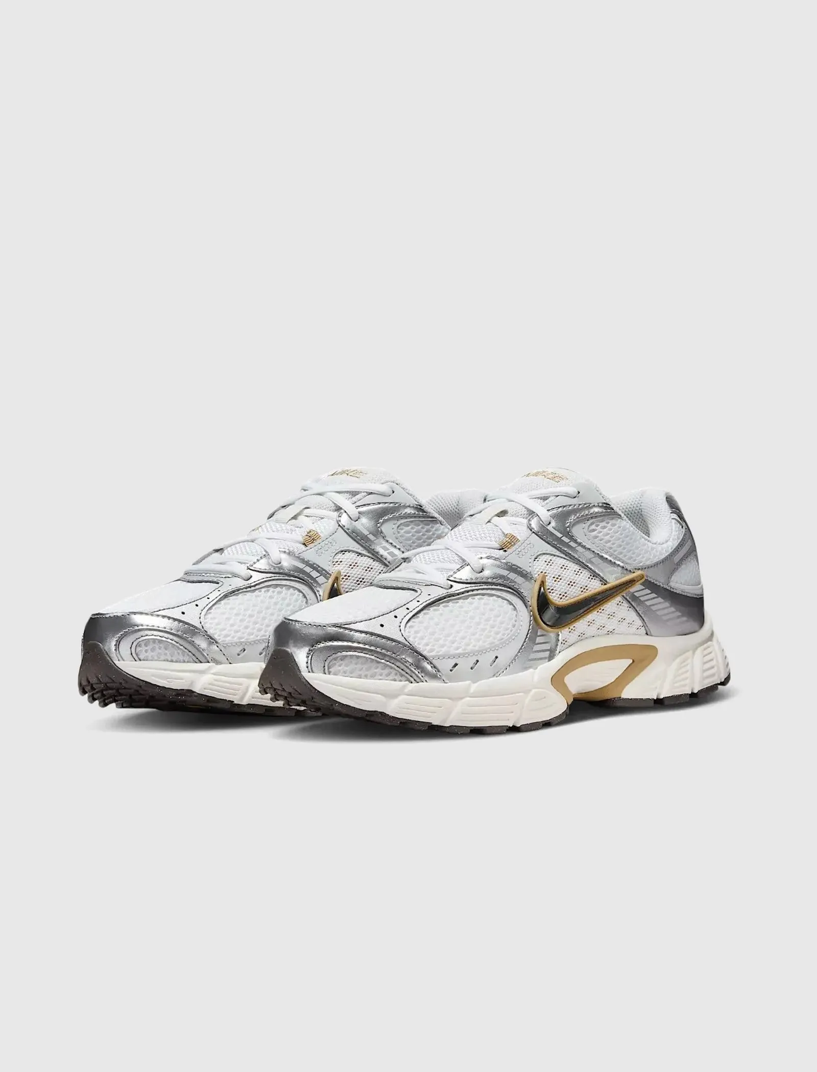 V5 RNR WHITE/MEDIUM ASH/PARACHUTE BEIGE
