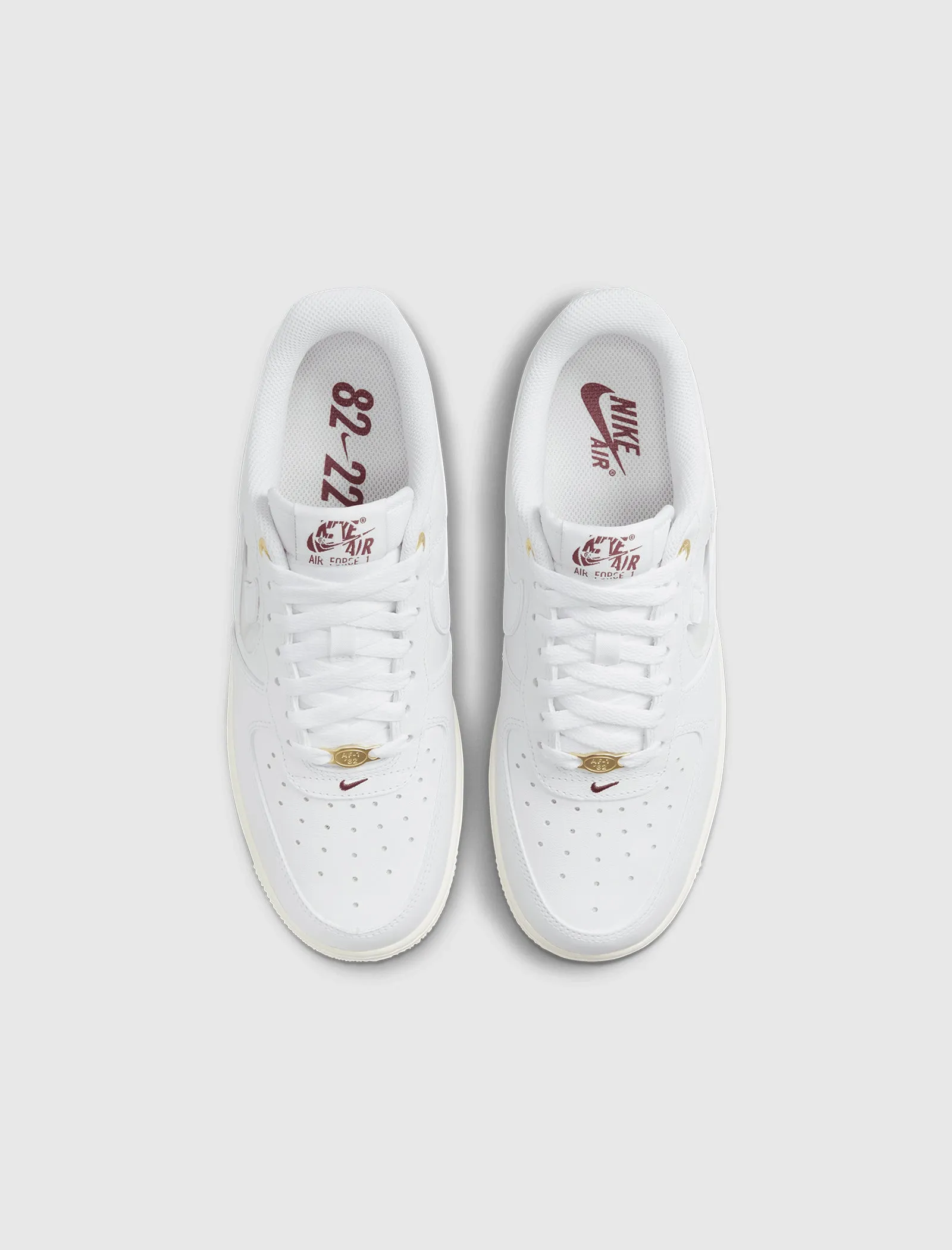 WOMEN'S AIR FORCE 1 '07 PRM LOW JEWEL