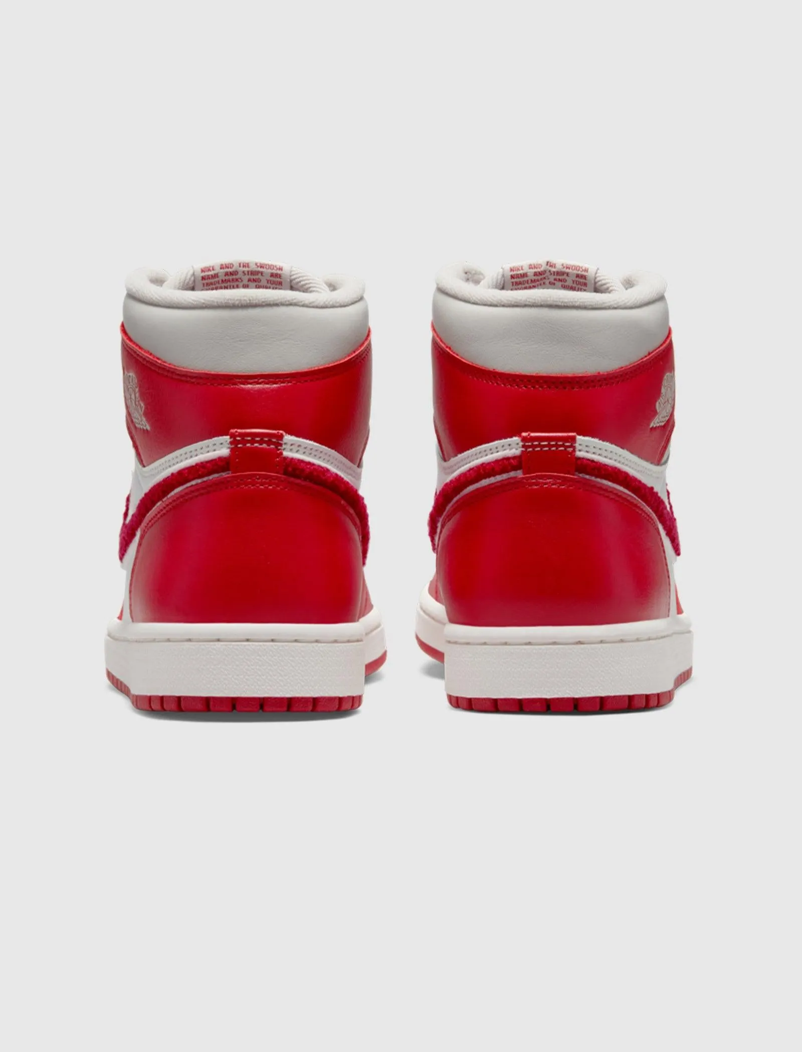 WOMENS AIR JORDAN 1 NEWSTALGIA