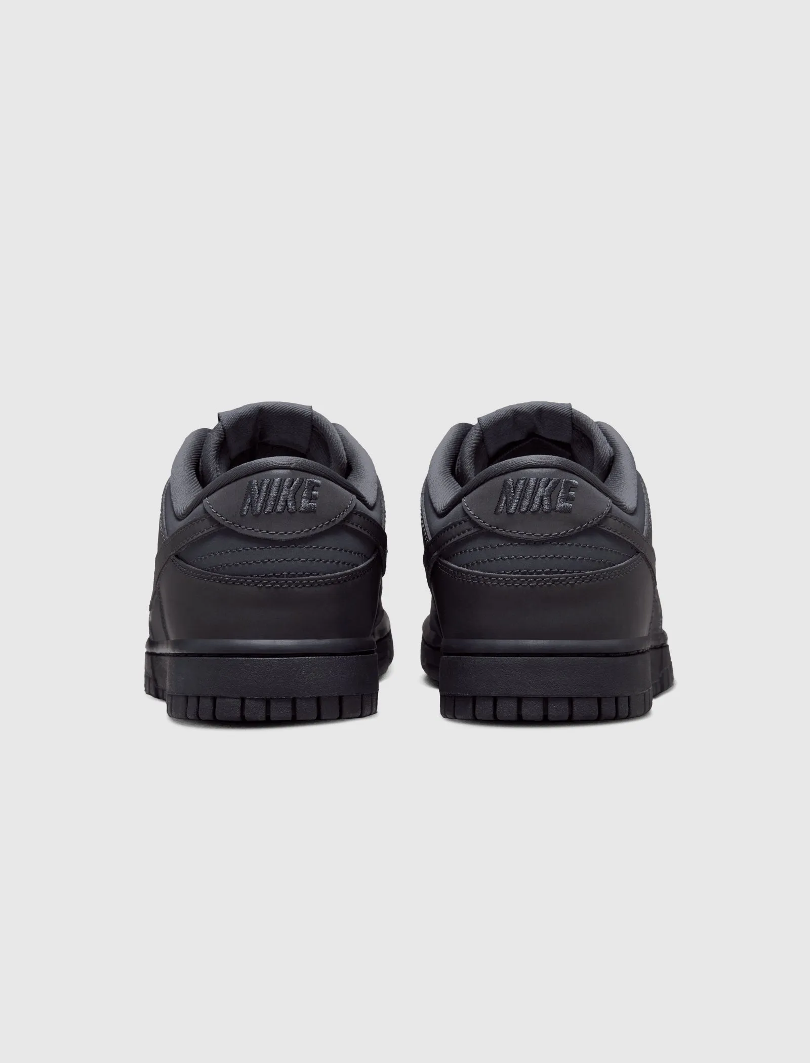 WOMEN'S DUNK LOW ANTHRACITE