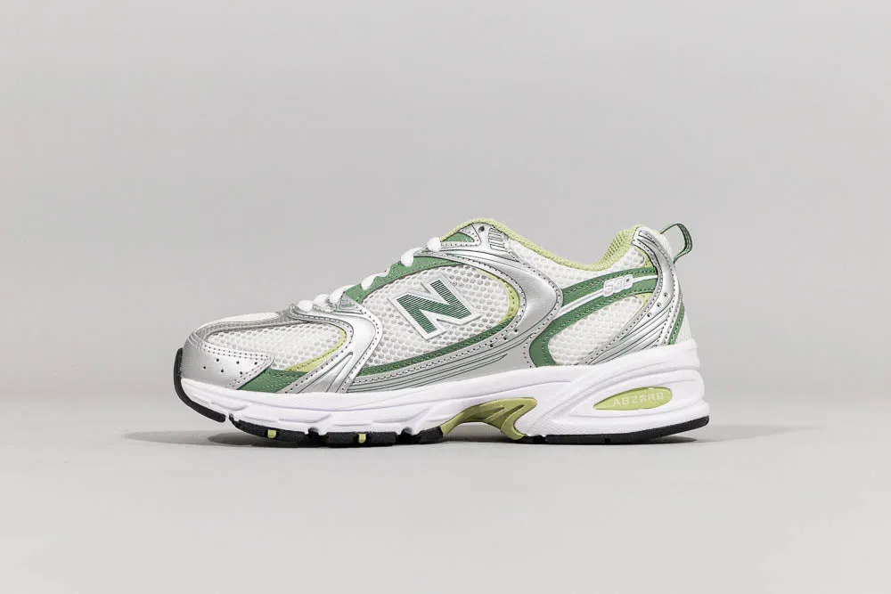 Women's New Balance 530 'Silver Metallic Mallard Green'