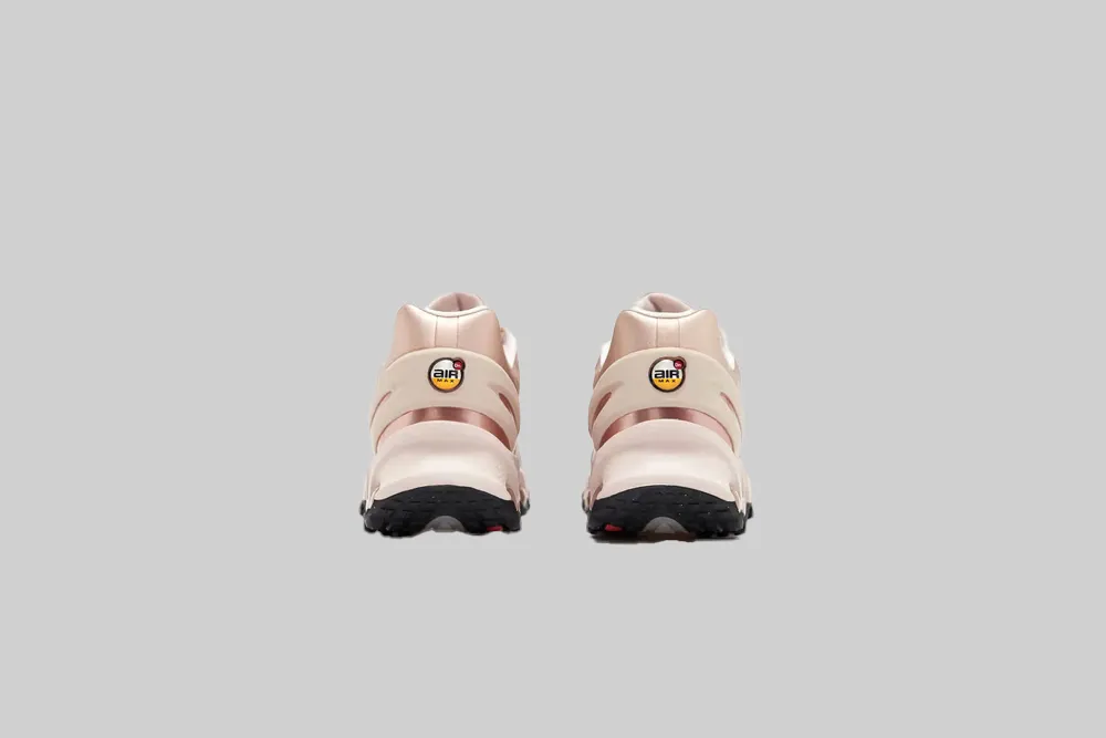 Women's Nike Air Max Dn8 'Metallic Red Bronze'