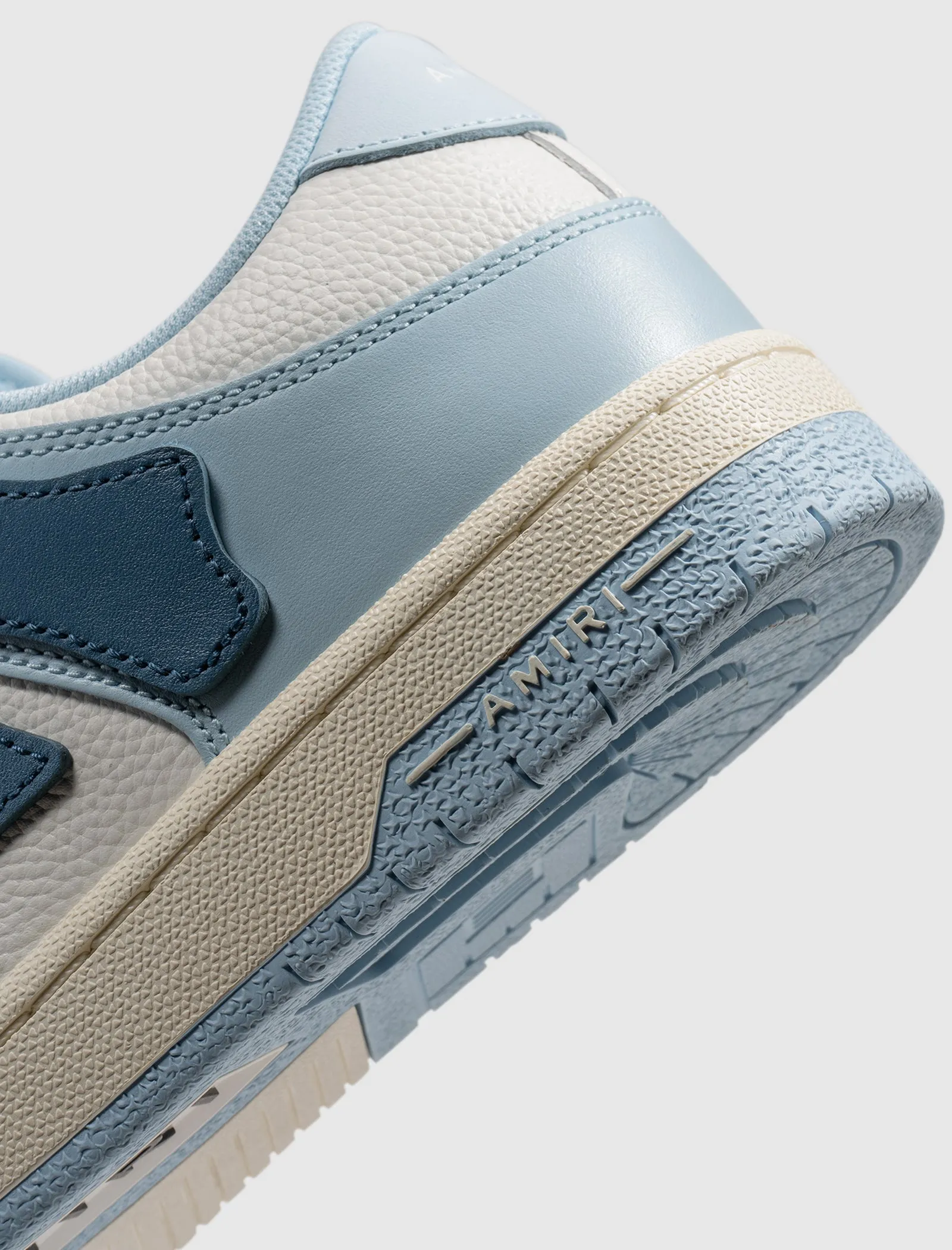 WOMEN'S SKEL TOP LOW BABY BLUE