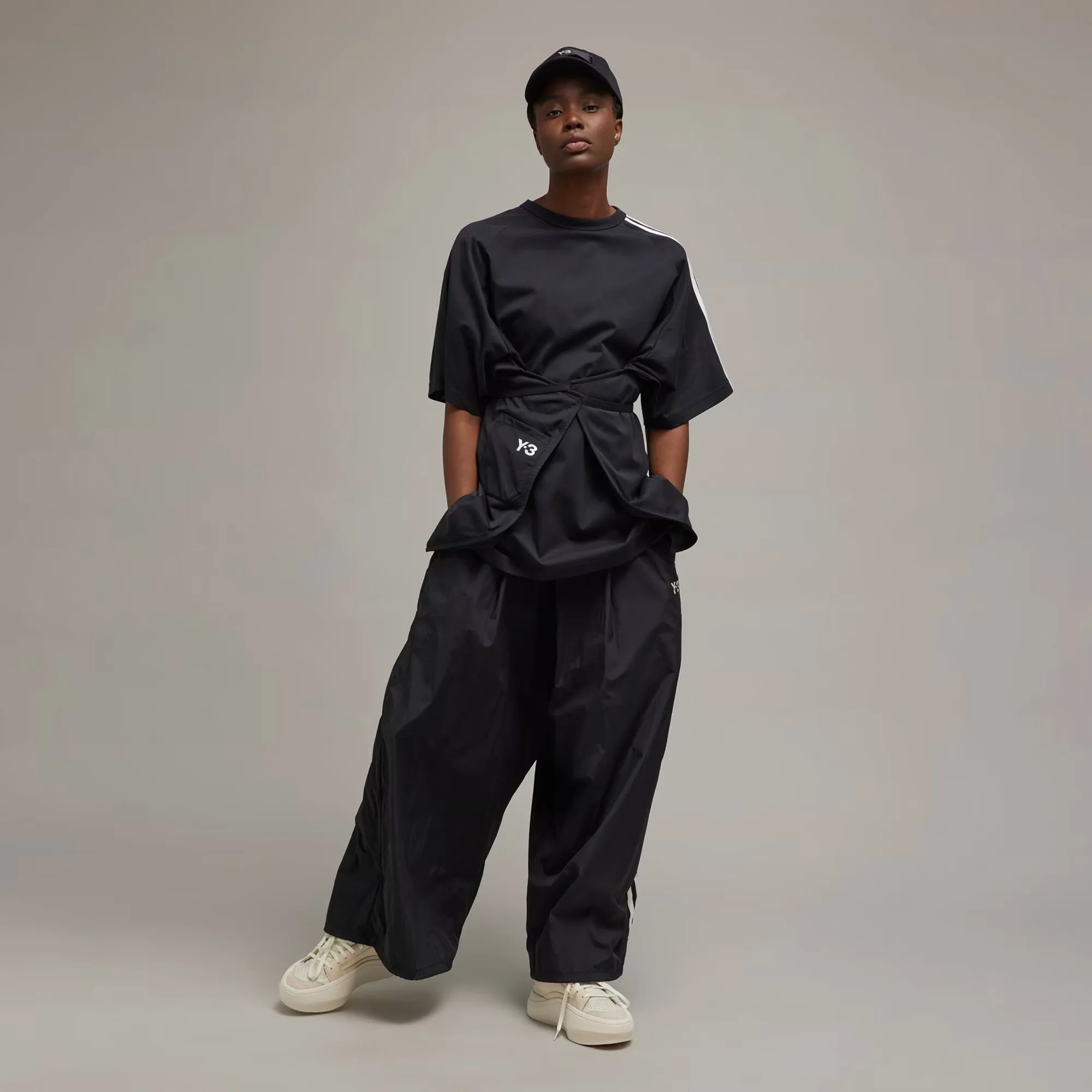 Y-3 | SAIL CLOSURE SHORT SLEEVE TEE  { BLACK